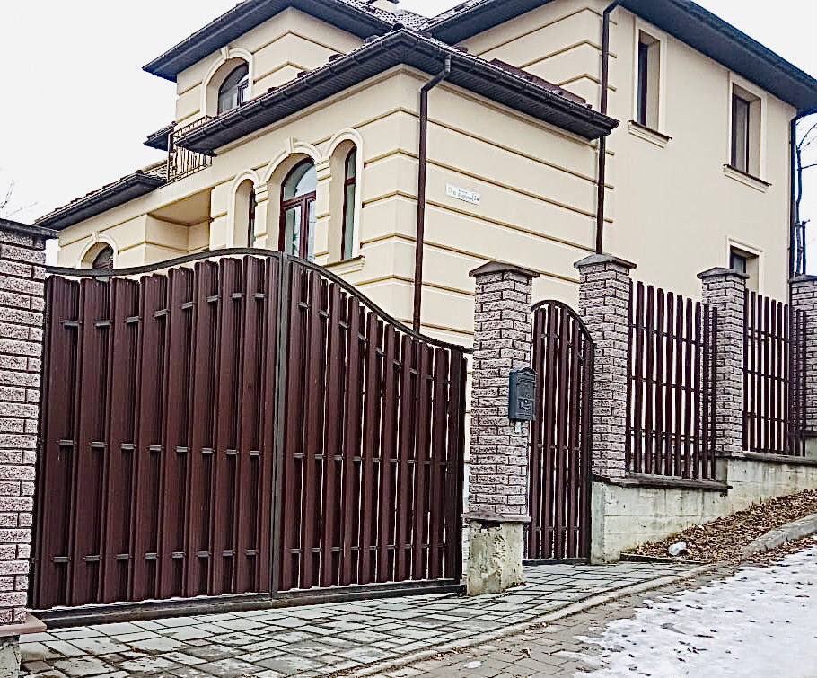 photo_2025-11-22_13-08-35